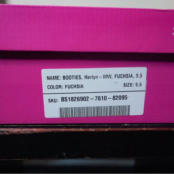 Harlyn peep toe bootie - Picture 4 of 13